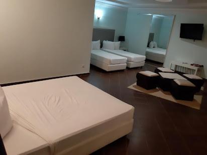 Hotel Raya Tichy Εξωτερικό φωτογραφία