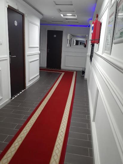 Hotel Raya Tichy Εξωτερικό φωτογραφία