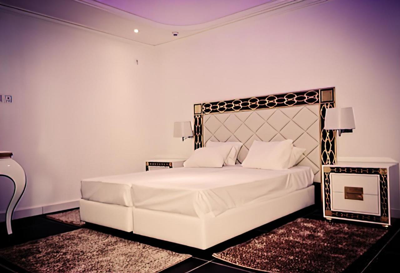 Hotel Raya Tichy Εξωτερικό φωτογραφία
