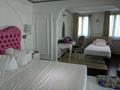 Hotel Raya Tichy Εξωτερικό φωτογραφία